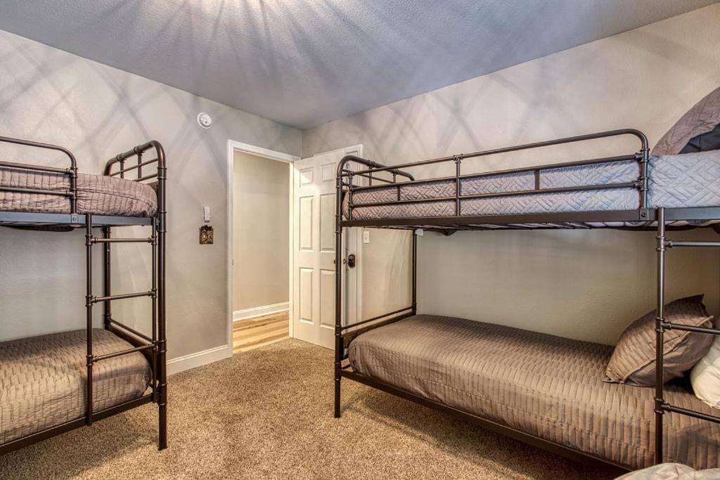Tranquility Hollow, Indoor Pool, Game Room, 1089 Free Tickets Each Paid Day, Dollywood And More! Sevierville Bagian luar foto