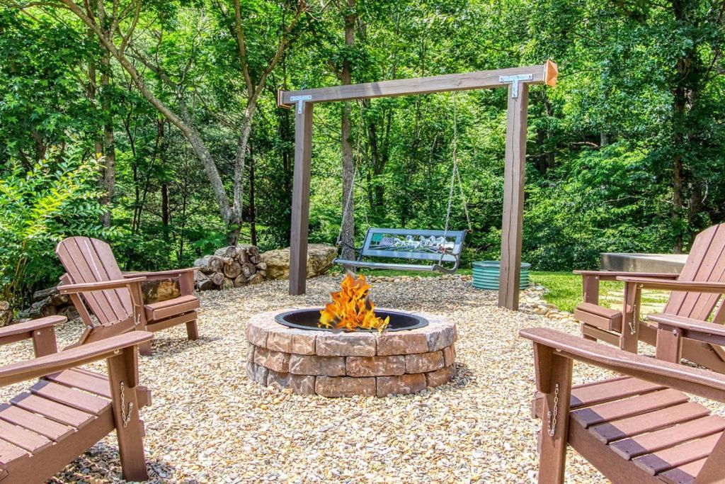 Tranquility Hollow, Indoor Pool, Game Room, 1089 Free Tickets Each Paid Day, Dollywood And More! Sevierville Bagian luar foto