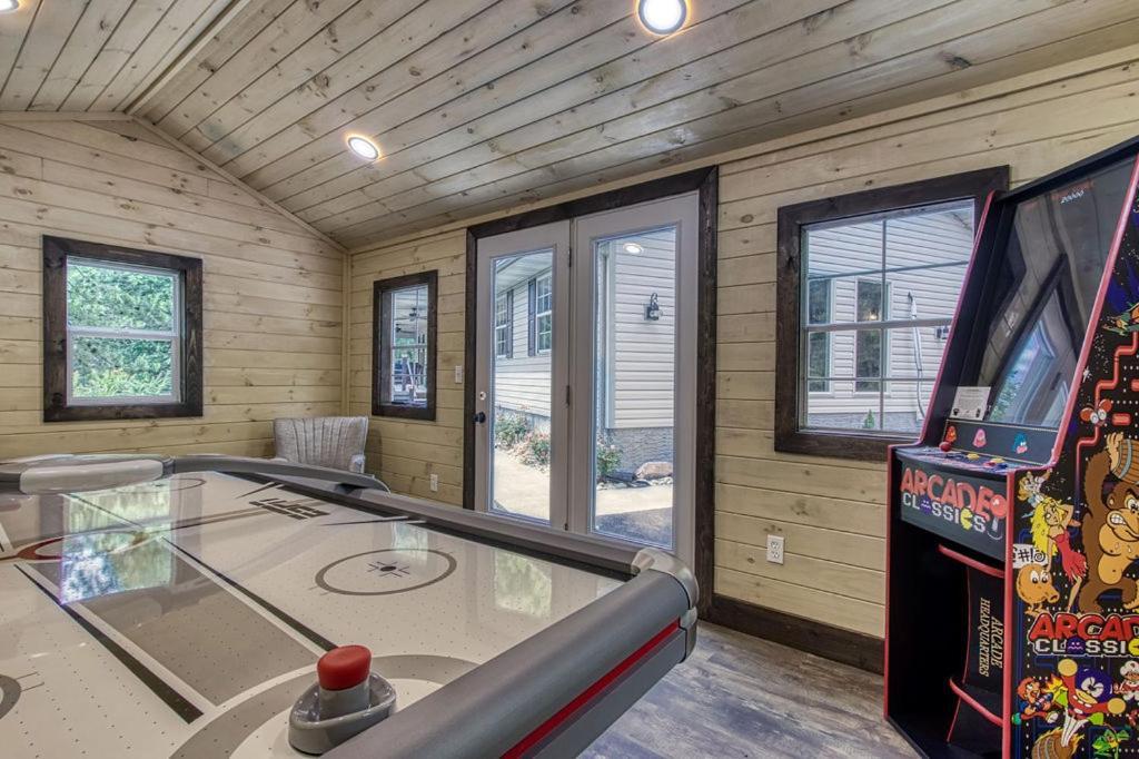 Tranquility Hollow, Indoor Pool, Game Room, 1089 Free Tickets Each Paid Day, Dollywood And More! Sevierville Bagian luar foto